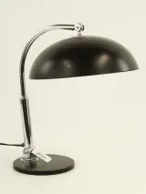 Hala - model 144 tafellamp - naar ontwerp H.Th.J.A. Busquet – foto 2 – kavel bij De Kringwinkel, Antwerpen