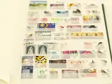 Verzameling postzegels in 3 albums – foto 2 – kavel bij De Kringwinkel, Antwerpen