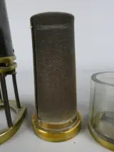 Oude koperen mijnwerkerslamp met glazen inzet – foto 7 – kavel bij De Kringwinkel, Diest
