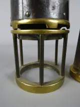 Oude koperen mijnwerkerslamp met glazen inzet – foto 8 – kavel bij De Kringwinkel, Diest