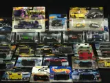 Hot Wheels lot van 38 diverse modellen – foto 2 – kavel bij De Kringwinkel, Antwerpen