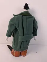 Kunstpop (art doll) gemaakt door de bekende Poolse kunstenaar Paweł Althamer en zijn vrouw Monika Szambelan – foto 6 – kavel bij De Kringwinkel, Waardamme