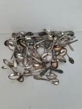Partij van 50 Vintage & Antieke Koffielepels & Theelepels – Totaal 1 kg! – Diverse Modellen – foto 2 – kavel bij De Kringwinkel, Waardamme