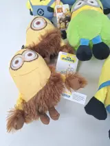 Grote Partij Minion Knuffels – 13-delige Verzameling (Met Officiële Labels) – foto 8 – kavel bij De Kringwinkel, Waardamme