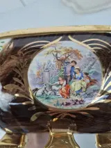Antieke Belgische Majolica Bonbonnière / Terrine met Goudvergulde Fragonard-scènes – foto 5 – kavel bij De Kringwinkel, Waardamme