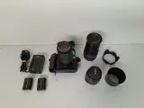 Uitgebreide Nikon D70 Spiegelreflexcamera Set met 3 Objectieven (Sigma, Tamron & Nikon) en Accessoires – kavel bij De Kringwinkel, Waardamme