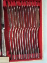 Klassiek verzilverd bestekset – foto 2 – kavel bij De Kringwinkel, Waardamme