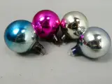 Set van 4 kleine vintage Ajeco kerstballen – foto 3 – kavel bij De Kringwinkel, Diest