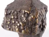 Brutalistische bronzen kandelaar – Boud Ceysens – foto 4 – kavel bij De Kringwinkel, Heverlee