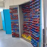 Werkplaatskast met inhoud – foto 2 – kavel bij Onlineveilingmeester, Aalsmeer