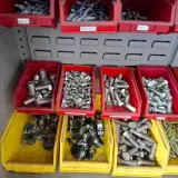 Werkplaatskast met inhoud – foto 13 – kavel bij Onlineveilingmeester, Aalsmeer