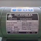 Dubbele slijpsteen op kolom KEF, 1036246 – foto 5 – kavel bij Onlineveilingmeester, Aalsmeer