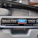 Hydraulische handpomp SKF, 729124 – foto 3 – kavel bij Onlineveilingmeester, Aalsmeer
