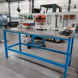 Werkbank met inhoud – foto 2 – kavel bij Onlineveilingmeester, Aalsmeer