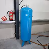 Compressor buffervat bouwjaar 2009 – kavel bij Onlineveilingmeester, Aalsmeer