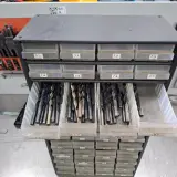 Assortiment boren in 2x assortimentbak – foto 24 – kavel bij Onlineveilingmeester, Aalsmeer