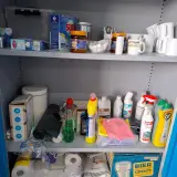Divers keukenbenodigdheden in kast – foto 4 – kavel bij Onlineveilingmeester, Aalsmeer