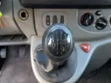 Bedrijfswagen, Renault, Trafic 2.0 dCi T29 L2H1 Générique, 2008 – foto 18 – kavel bij Onlineveilingmeester, Heerenveen