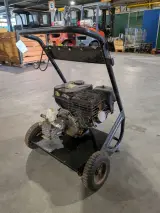 Benzine hogedrukreiniger Kibani – foto 5 – kavel bij Onlineveilingmeester, Heerenveen