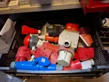 Partij installatiemateriaal o.a. Busch-Duro, Gira, Grohe, Geberit, etc – foto 26 – kavel bij Onlineveilingmeester, Hoogeveen