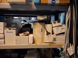 Partij installatiemateriaal o.a. Busch-Duro, Gira, Grohe, Geberit, etc – foto 29 – kavel bij Onlineveilingmeester, Hoogeveen