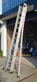3-Delige ladder Tubesca, Pronor – foto 7 – kavel bij Onlineveilingmeester, Hoogeveen