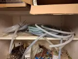 Partij bekabeling in 3x magazijnkast – foto 5 – kavel bij Onlineveilingmeester, Hoogeveen