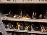 Partij installatiemateriaal in 2x magazijnkast – foto 9 – kavel bij Onlineveilingmeester, Hoogeveen
