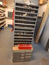 4x Magazijnstelling met installatiemateriaal – kavel bij Onlineveilingmeester, Hoogeveen