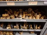 Partij installatiemateriaal in 2x magazijnkast – foto 21 – kavel bij Onlineveilingmeester, Hoogeveen