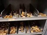 Partij installatiemateriaal in 2x magazijnkast – foto 5 – kavel bij Onlineveilingmeester, Hoogeveen