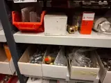 Partij installatiemateriaal in 2mtr stelling – foto 8 – kavel bij Onlineveilingmeester, Hoogeveen