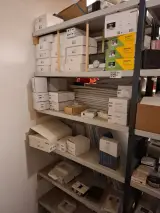 Partij installatiemateriaal in 1mtr stelling o.a. Vaillant, Remeha – kavel bij Onlineveilingmeester, Hoogeveen