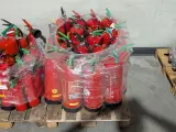Partij draagbare brandblussers, (schuim- en/of poederblussers) – foto 3 – kavel bij Onlineveilingmeester, Heerenveen