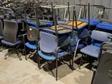 Ca. 15x Diverse vergaderstoelen, blauw – foto 4 – kavel bij Onlineveilingmeester, Heerenveen