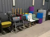 Partij diverse stoelen- en zitmeubels – kavel bij Onlineveilingmeester, Heerenveen