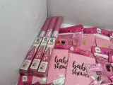 Ca. 41x Babysshower meisje versiering – foto 2 – kavel bij Onlineveilingmeester