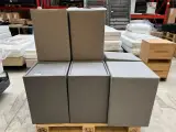 8x Nachtkast 40x40x60 – kavel bij Onlineveilingmeester, Hoogeveen