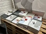 Ca. 26x Hoeslaken, W.o. Vandyck, Carese – kavel bij Onlineveilingmeester, Hoogeveen