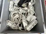 2x Pallet ICT accessoires w.o. beeldschermen, verlengsnoeren, W.o. Dell – foto 5 – kavel bij Onlineveilingmeester, Hoogeveen