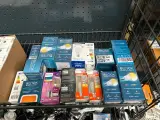 2x Inhoud stellingvak w.o. led lampen, W.o. Osram, Philips, Noxion – foto 2 – kavel bij Onlineveilingmeester, Hoogeveen