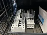 Inhoud stellingvak w.o. installatieautomaten W.o. ABB, ETI – foto 2 – kavel bij Onlineveilingmeester, Hoogeveen