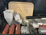 2x Inhoud stellingvak w.o. foliedispenser W.o. Olympia, APS – foto 2 – kavel bij Onlineveilingmeester, Hoogeveen
