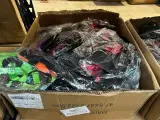 3x Doos hondenriemen – foto 3 – kavel bij Onlineveilingmeester, Hoogeveen