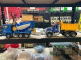 2x Speelgoedvrachtwagens Bruder – kavel bij Onlineveilingmeester, Hoogeveen