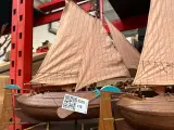 2x Houten modelschip – foto 3 – kavel bij Onlineveilingmeester, Hoogeveen