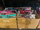 2x Inhoud stellingvak w.o. accessoires voor honden W.o. Sharon – foto 5 – kavel bij Onlineveilingmeester, Hoogeveen