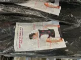 3x Inhoud stellingvak w.o. installatiematerialen W.o. Lionelo – foto 3 – kavel bij Onlineveilingmeester, Hoogeveen