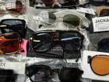 54x Zonnebril Diverse merken – foto 7 – kavel bij Onlineveilingmeester, Hoogeveen