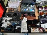 Ca. 40x Zonnebril, W.o. Polaroid, Zign – foto 2 – kavel bij Onlineveilingmeester, Hoogeveen